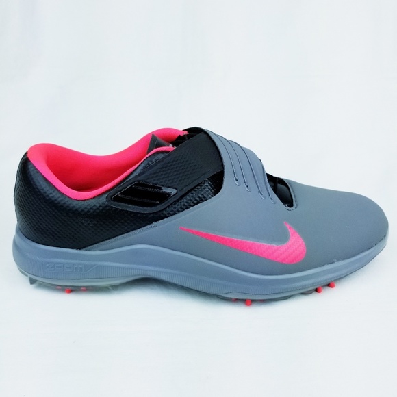 tiger woods 17 shoes